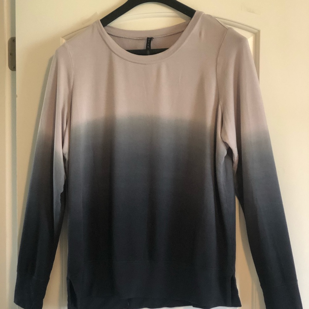 Gaiam Ombre Tie Dye  pull over size XL